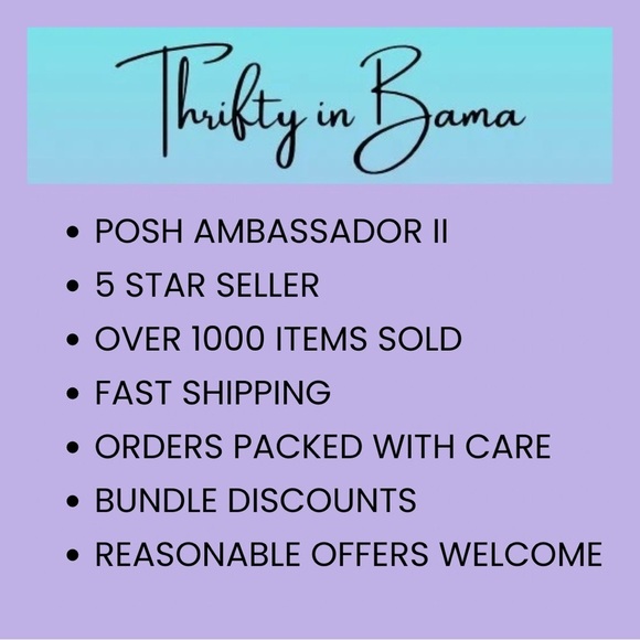 Crown & Ivy Blue Quilted Pullover Size Medium - Picture 10 of 10